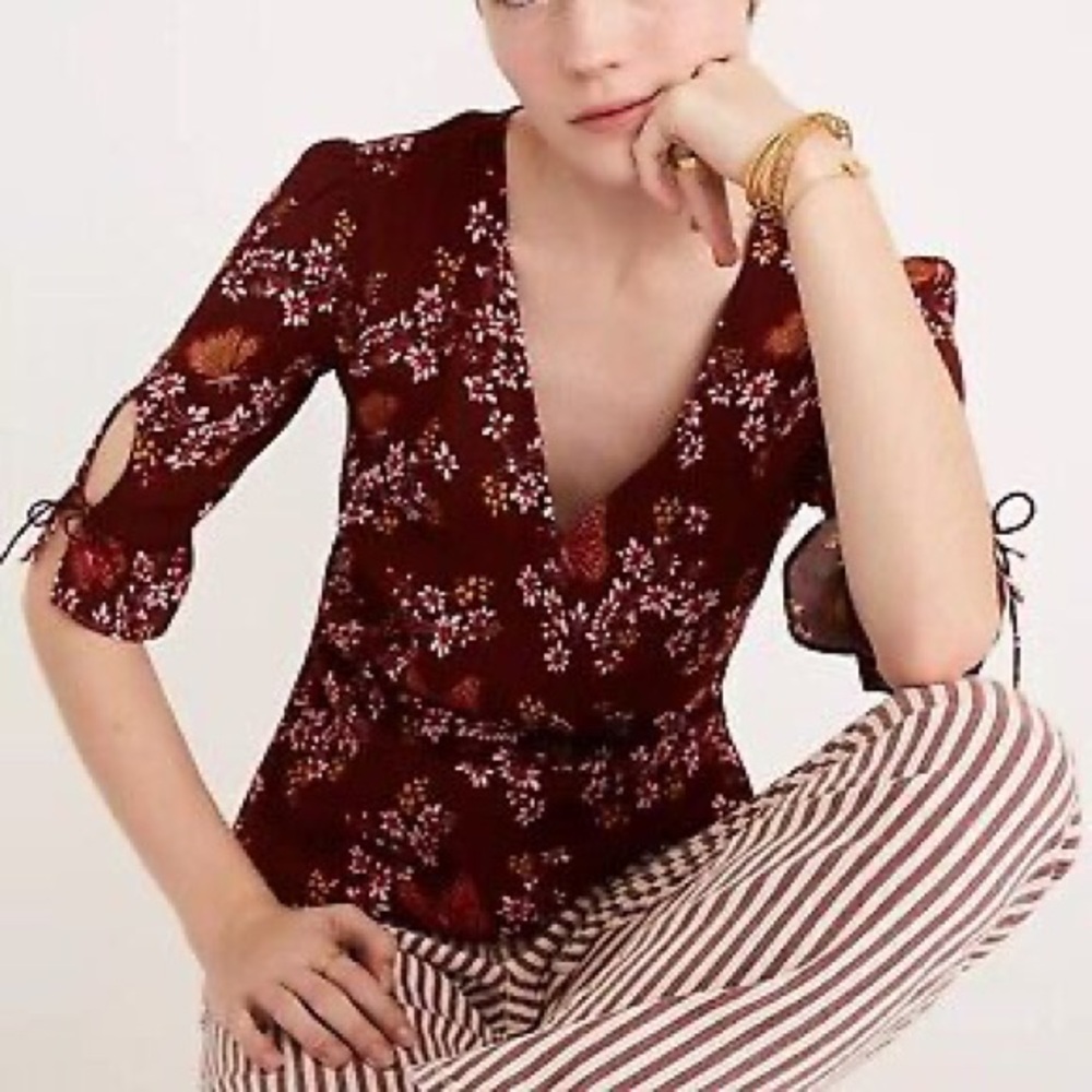 Madewell Red Blouse with Tie Front and V-Neckline